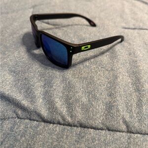 Oakley Holbrook Green Sunglasses Black Frame